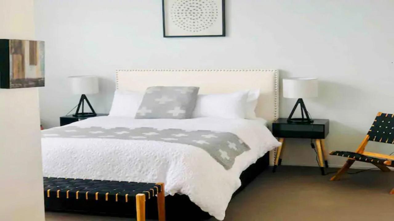 City Fringe Apartment With Sky Tower And City Views Auckland Exterior photo